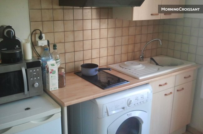 Studio clair et calme 