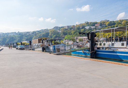 LA TIMONERIE - sur une péniche