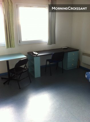 Studio avec salle de sport