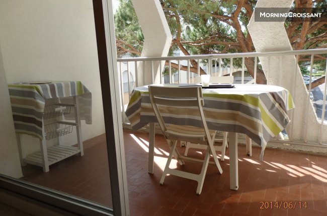 Joli studio centre ville vue mer