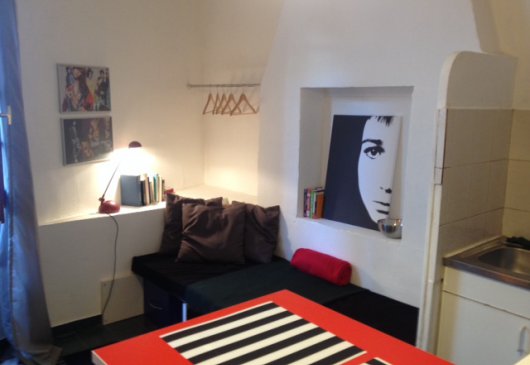 STUDIO 1 Personne plein centre 