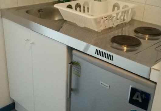 Studio équipé, accès tram