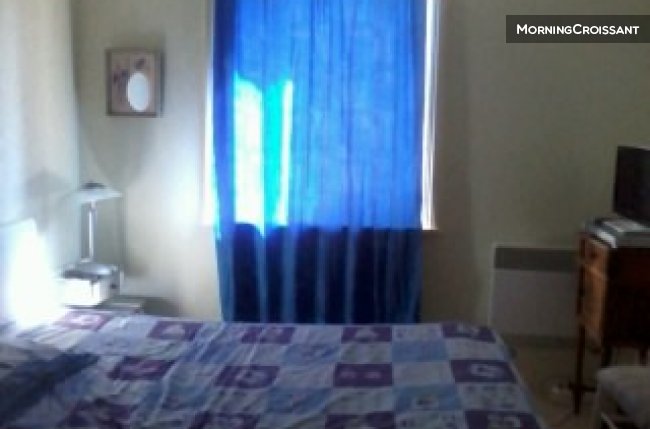 Chambre cosy dans maison ROANNE