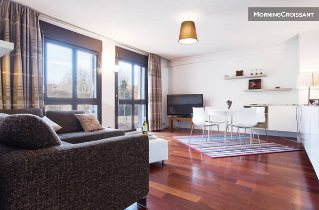 Chic T3 St Cyprien avec vue!