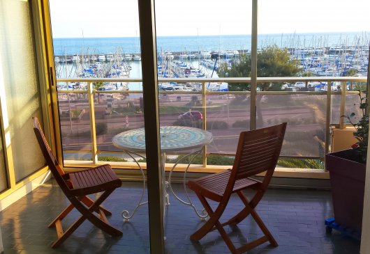 Superbe studio en front de mer