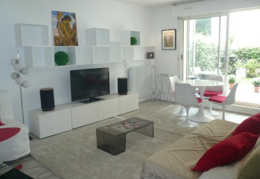 T1 avec terrasse, jardin, parking