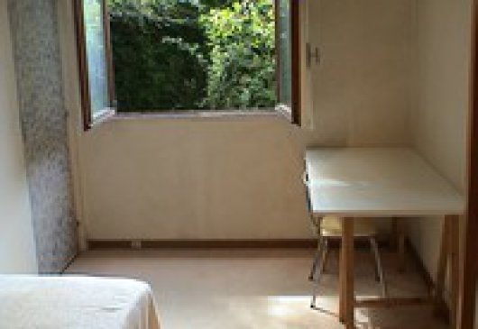 Chambre meublée/Univ.ORSAY/CNRS/CEA