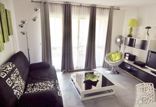 Grand studio, internet, parking