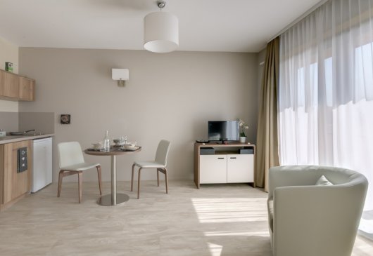 Beau T1 neuf et confortable