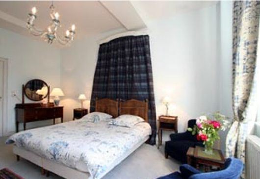 Chambre Philippe-Château de Courcel