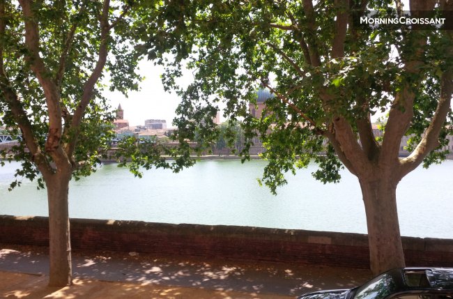 Centre superbe vue quai Garonne T2