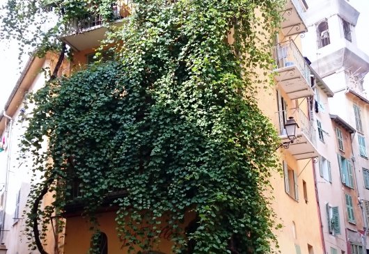 Dans un immeuble historique