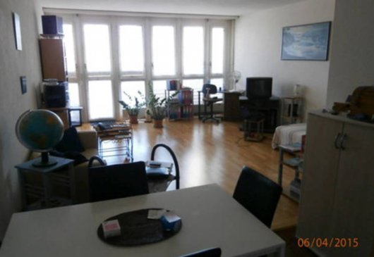 Lit-budget Genève-centre!