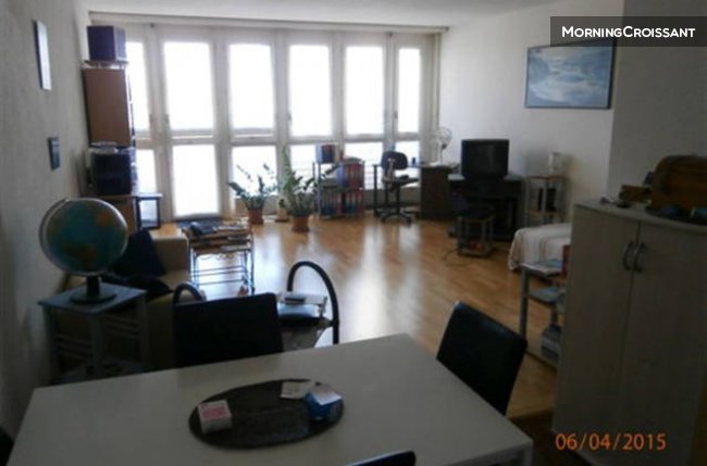 Lit-budget Genève-centre!