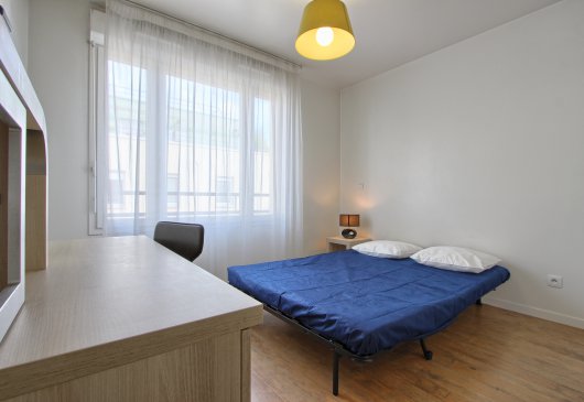 Joli studio avec terrasse