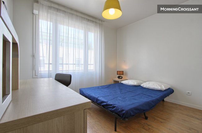 Joli studio avec terrasse