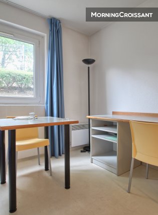 Studio aménagé et pratique - Reims