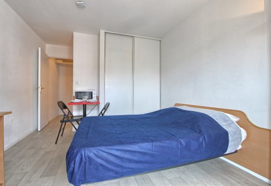 Studio dans Paris 20ème