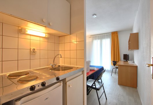 Studio très lumineux -20ème