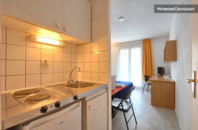 Studio très lumineux -20ème