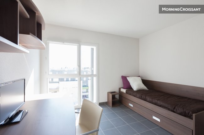 Studio centre, vue montagne