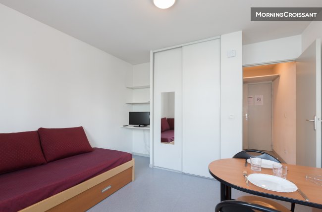 Super studio spacieux et équipé