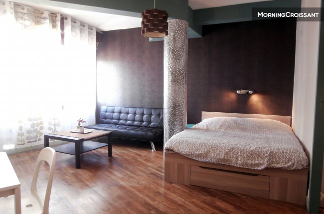 Grand studio en plein centre ville