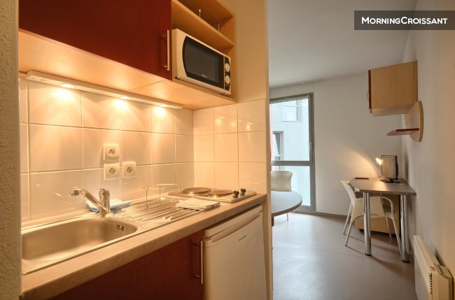 Studio 18m² avec Internet + Parking