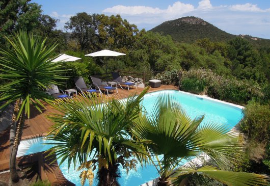 Belle villa piscine privée chauffée